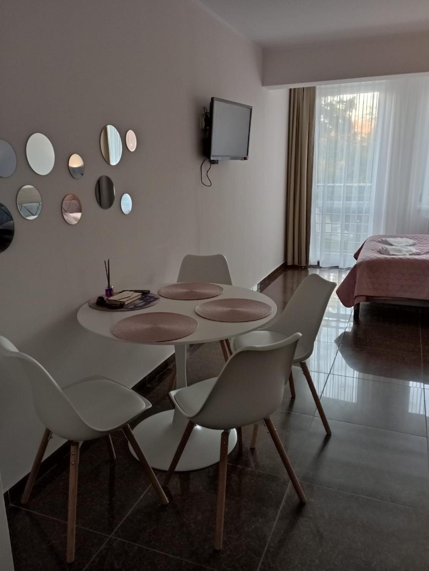 Apartamenty Planeta 105, 108 Mielno - Parking W Cenie Pobytu Exterior foto